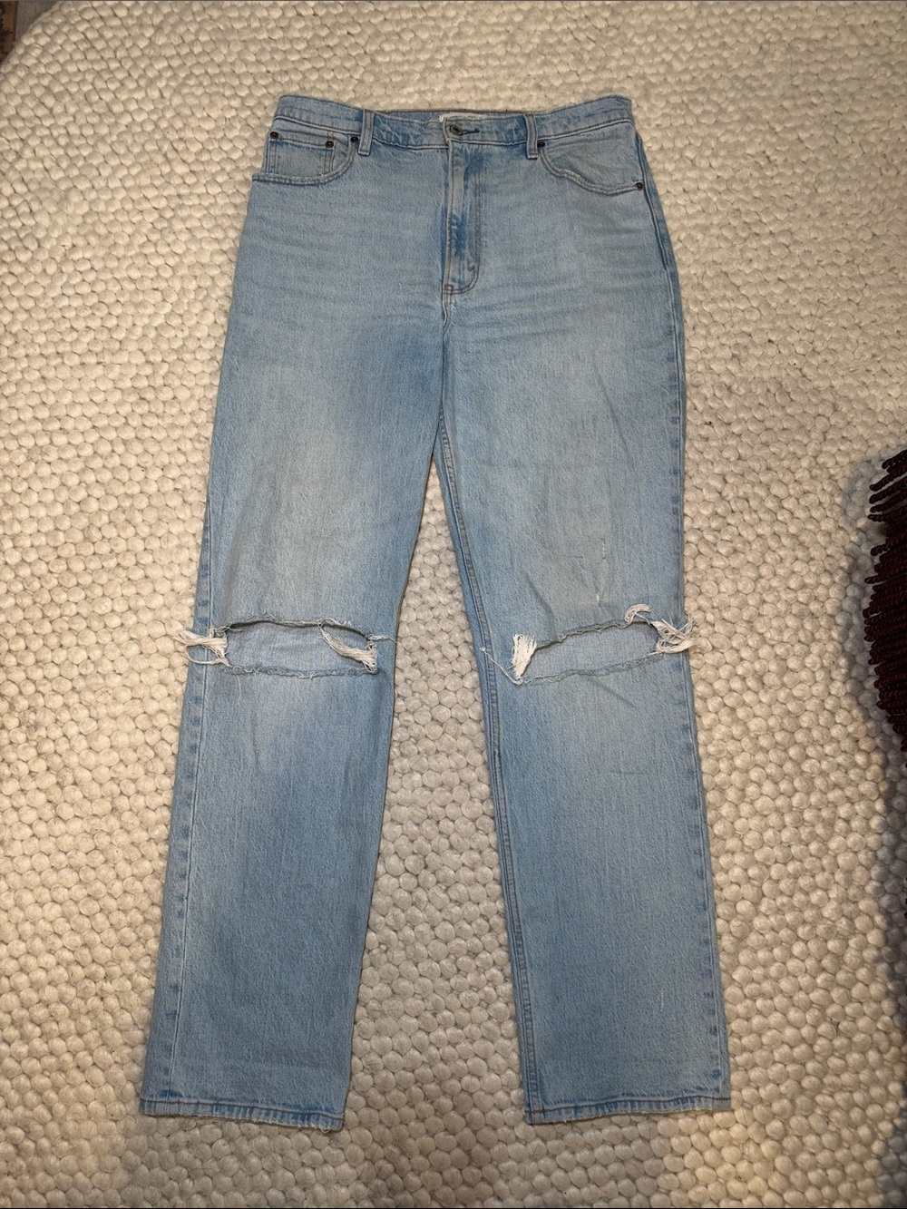 Abercrombie ’90s Straight Ultra High Rise Jeans Size 31 Long